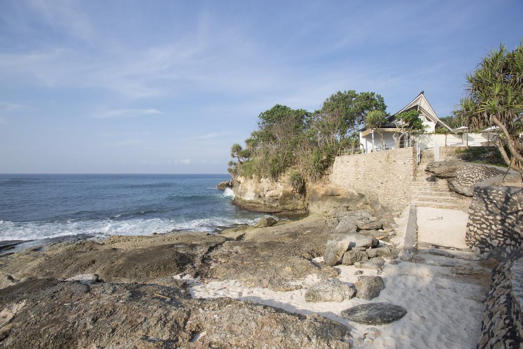 Villa Waru Nusa Lembongan  Ngoại thất bức ảnh